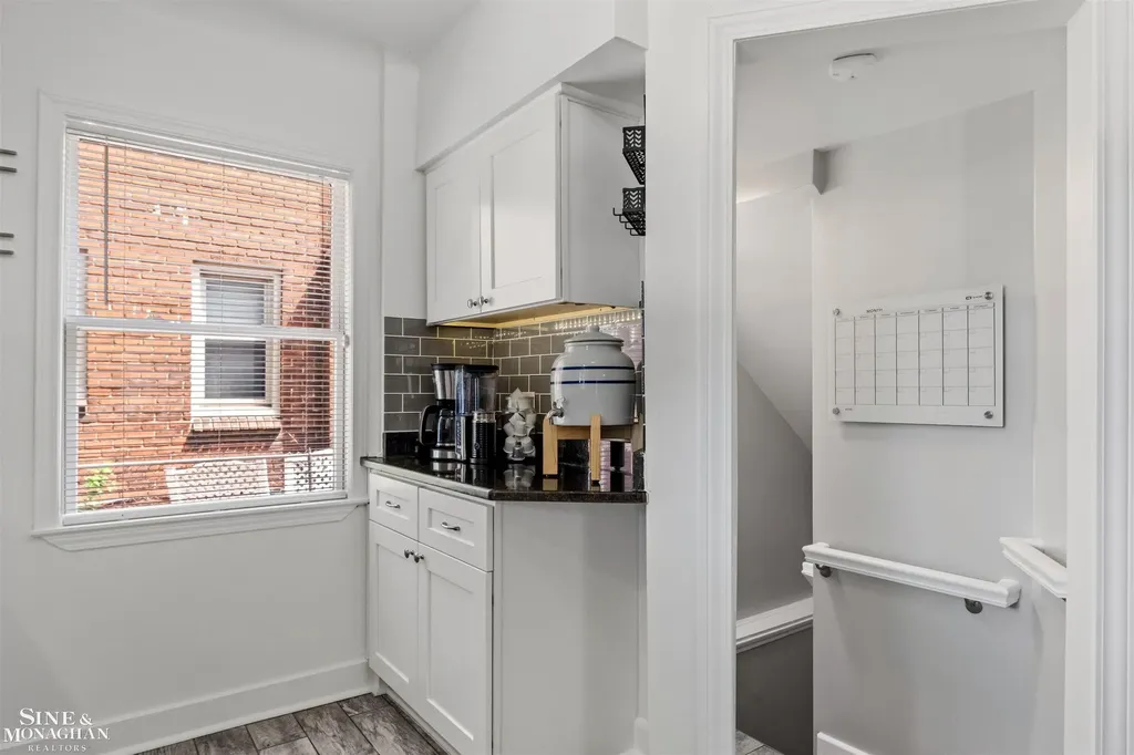 474 Touraine Road Grosse Pointe Farms City MI 48236