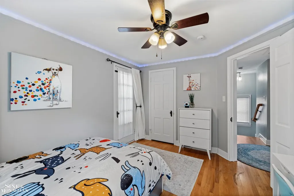 474 Touraine Road Grosse Pointe Farms City MI 48236