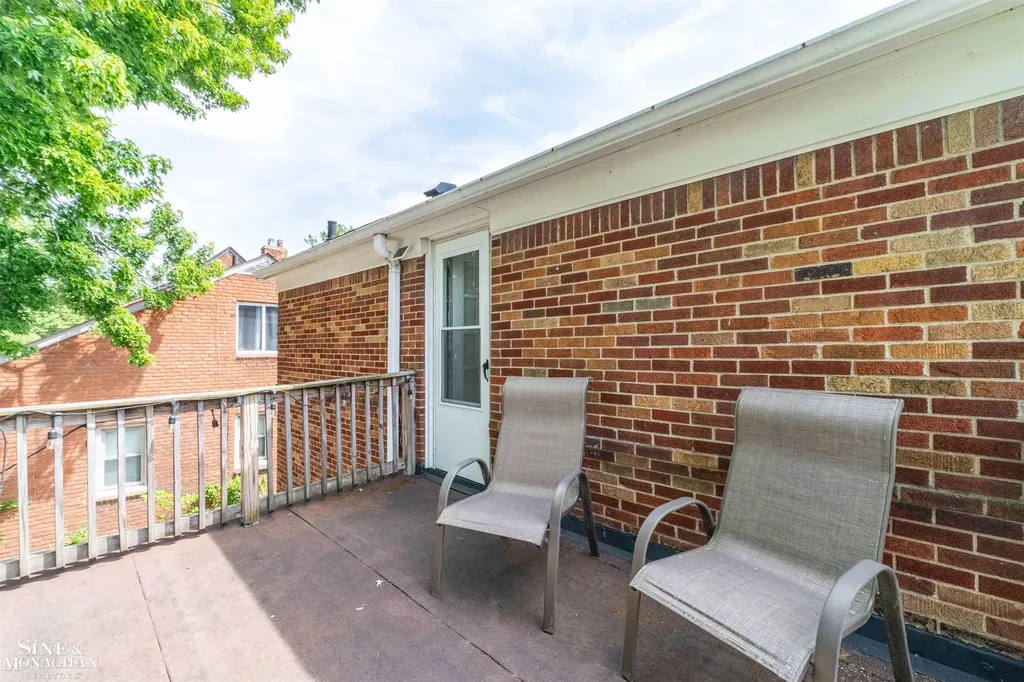 474 Touraine Road Grosse Pointe Farms City MI 48236