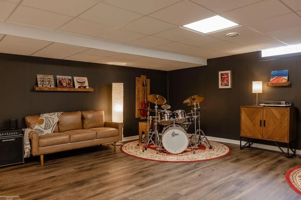 15589 Winter Park Drive Macomb Township MI 48044