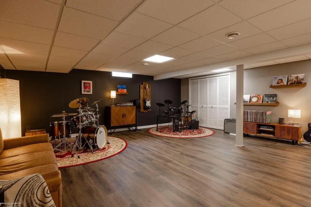 15589 Winter Park Drive Macomb Township MI 48044