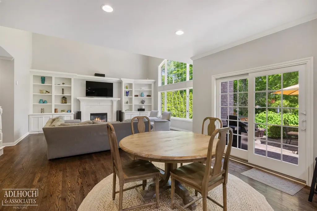 758 Middlesex Road Grosse Pointe Park City MI 48230