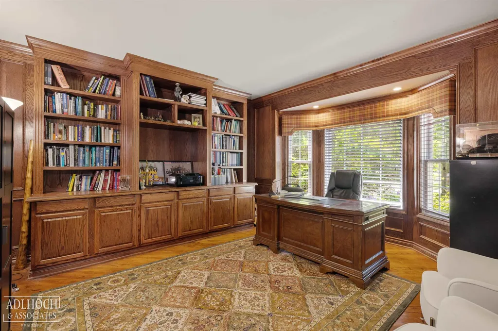 758 Middlesex Road Grosse Pointe Park City MI 48230