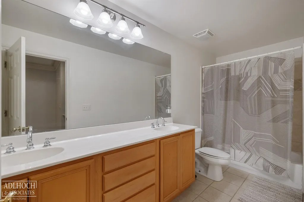 758 Middlesex Road Grosse Pointe Park City MI 48230
