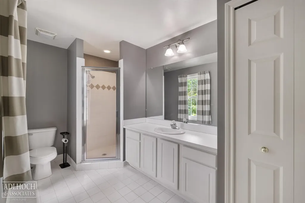 758 Middlesex Road Grosse Pointe Park City MI 48230