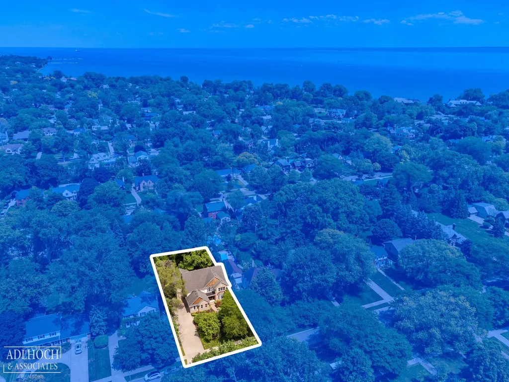758 Middlesex Road Grosse Pointe Park City MI 48230