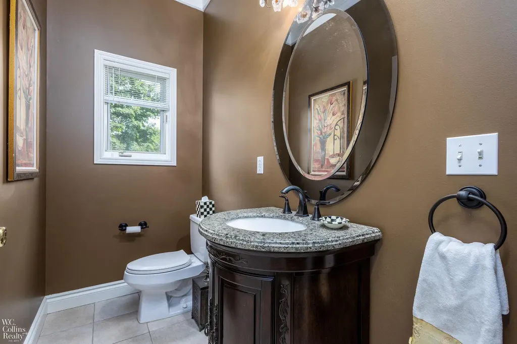 22297 Hazelton Ct Court Novi City MI 48374