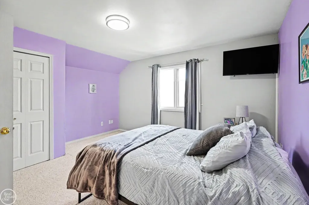 48710 Lafayette Drive Macomb Township MI 48044