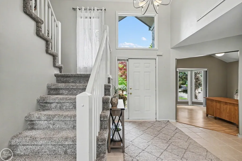 48710 Lafayette Drive Macomb Township MI 48044