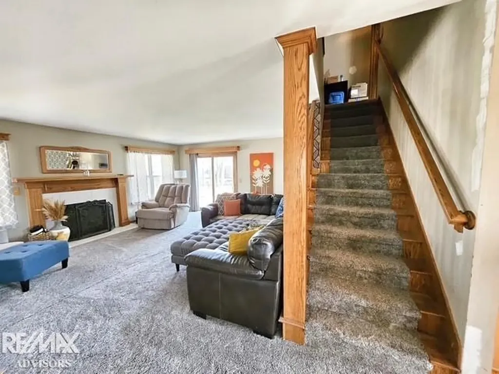 54690 Beacon Cove Circle New Baltimore City MI 48047