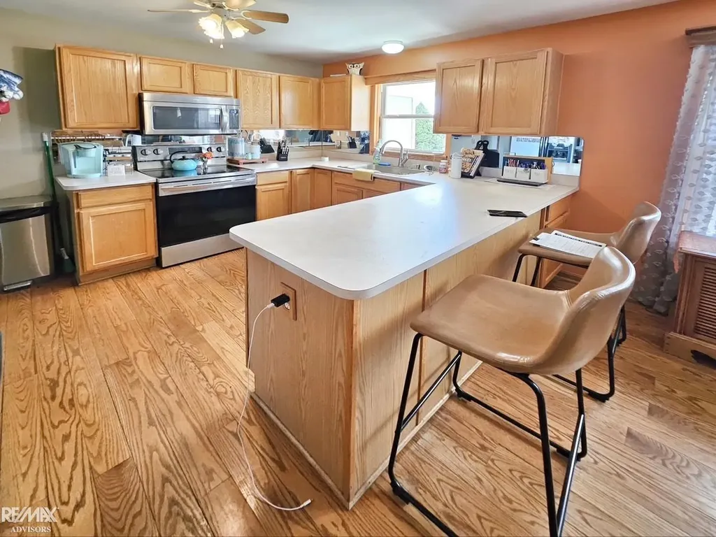 54690 Beacon Cove Circle New Baltimore City MI 48047