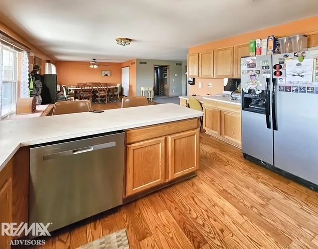 54690 Beacon Cove Circle New Baltimore City MI 48047