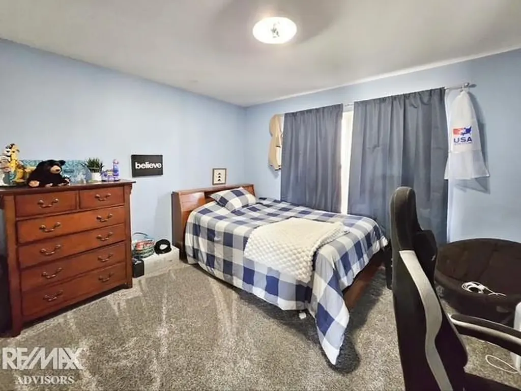 54690 Beacon Cove Circle New Baltimore City MI 48047
