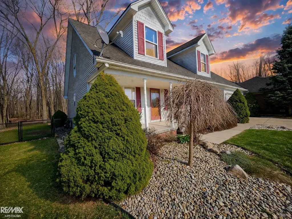 54690 Beacon Cove Circle New Baltimore City MI 48047