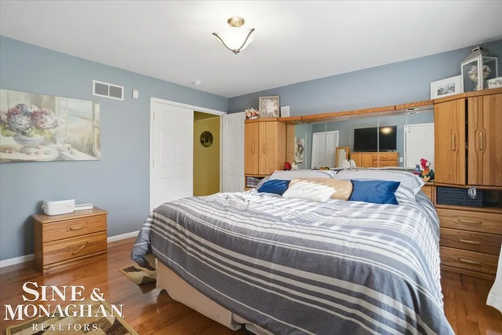 1098 Broad Ax Lane Kimball Township MI 48074