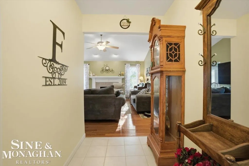 1098 Broad Ax Lane Kimball Township MI 48074