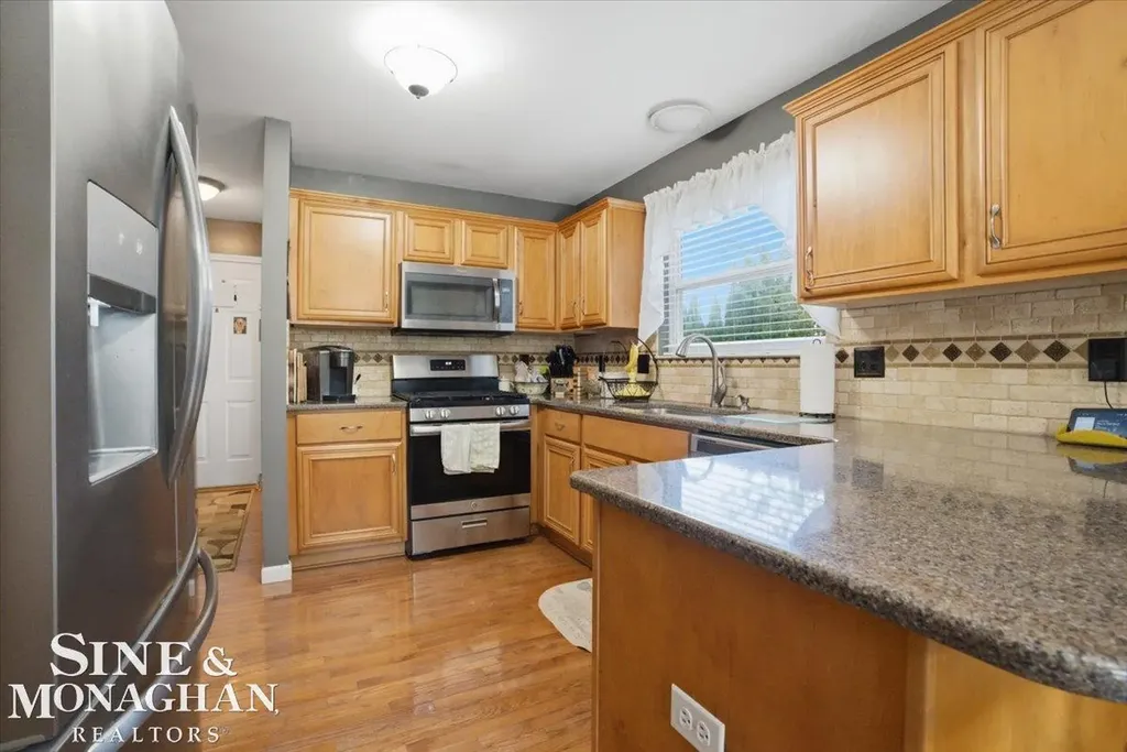 1098 Broad Ax Lane Kimball Township MI 48074