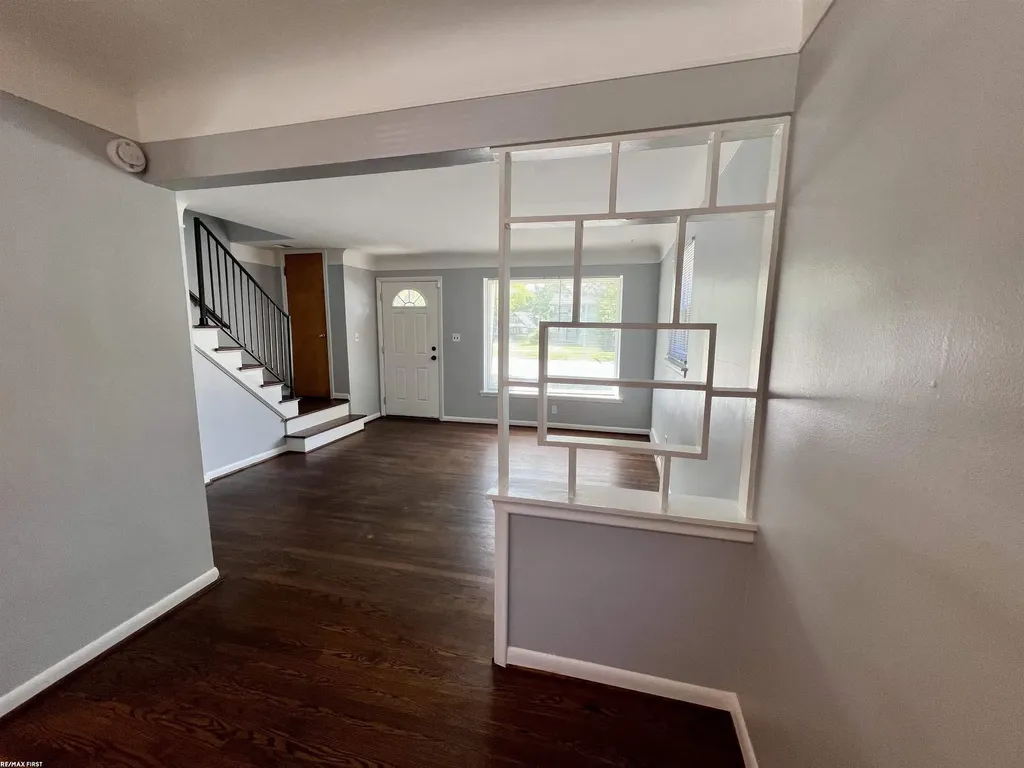 20351 8 Mile Road St. Clair Shores City MI 48080