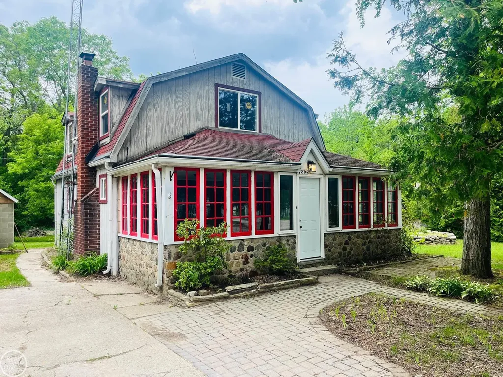 7295 N Elmwood Road Worth Township MI 48450