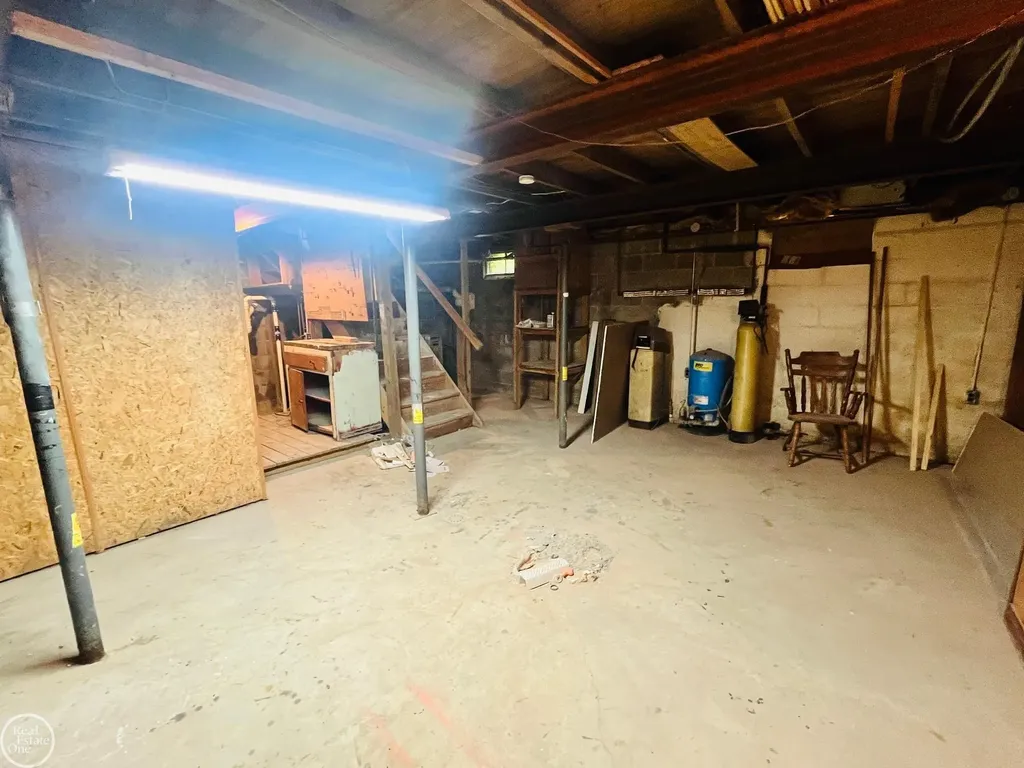 7295 N Elmwood Road Worth Township MI 48450
