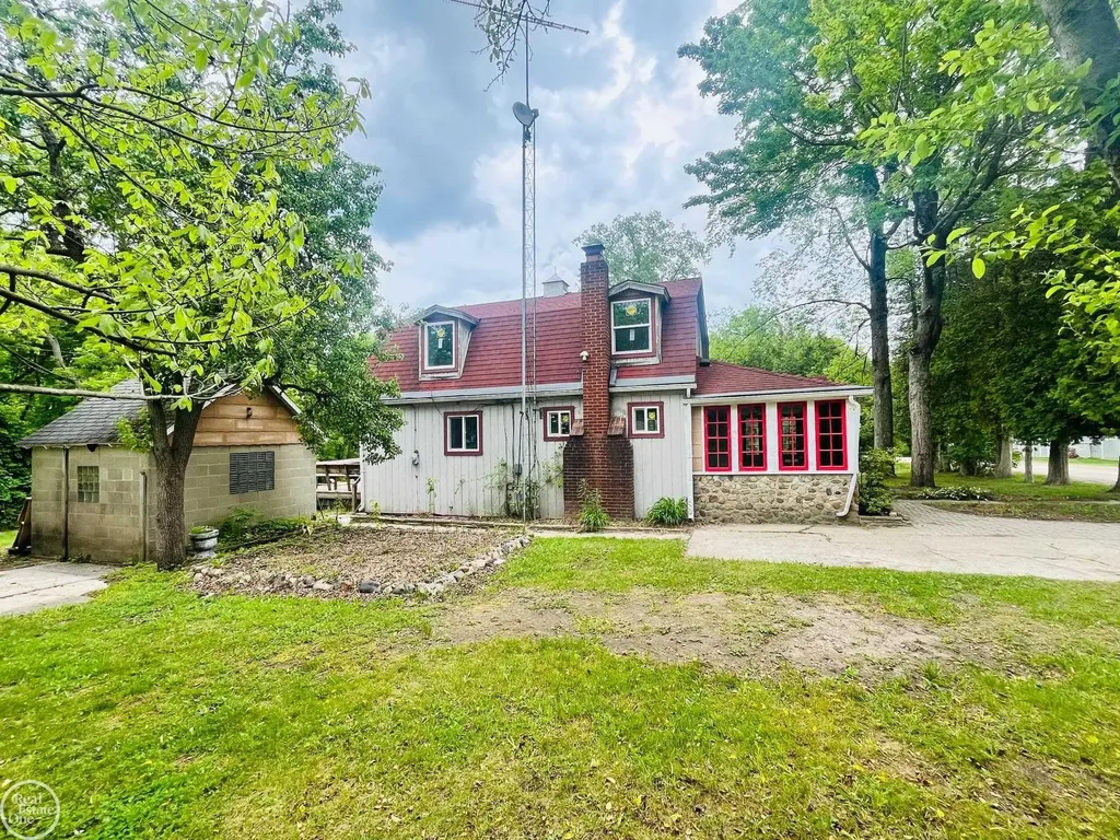 7295 N Elmwood Road Worth Township MI 48450