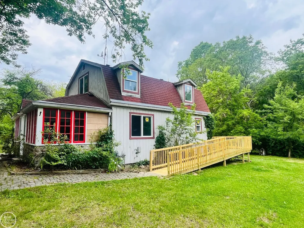 7295 N Elmwood Road Worth Township MI 48450