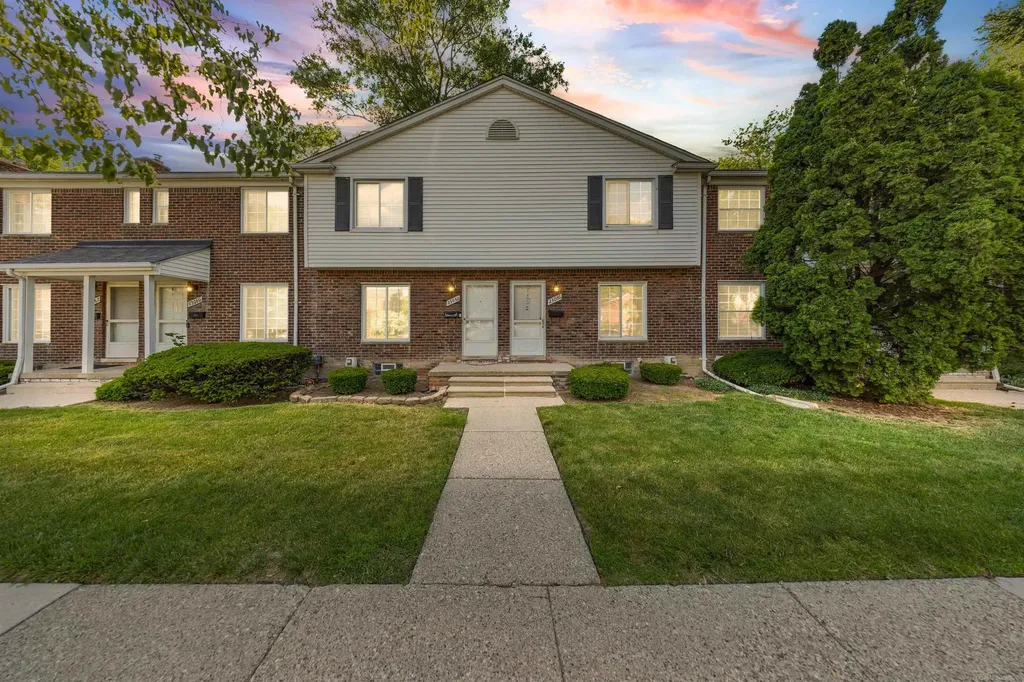 23056 Gary Lane St. Clair Shores City MI 48080