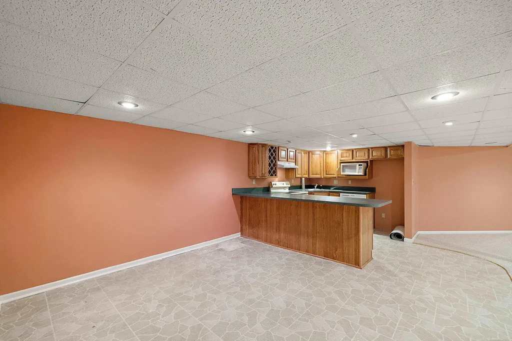 48626 Thorncroft Drive Macomb Township MI 48044