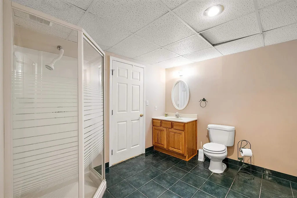 48626 Thorncroft Drive Macomb Township MI 48044
