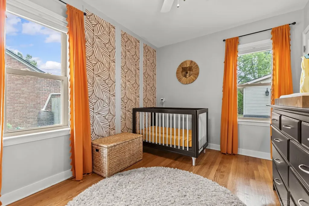 1521 Hampton Road Grosse Pointe Woods City MI 48236