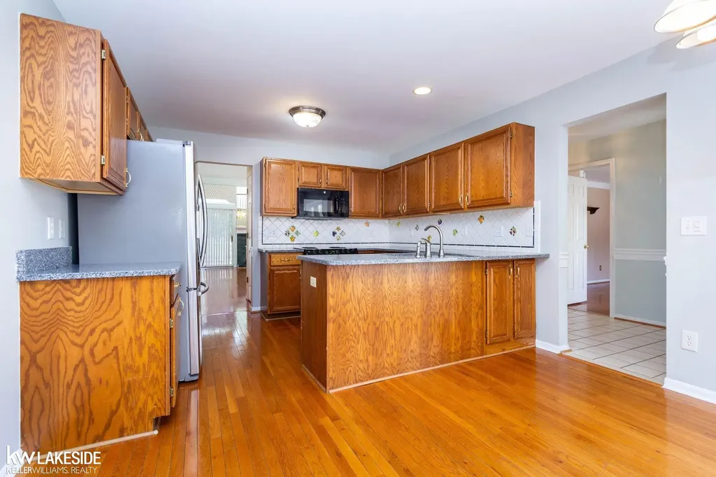 16907 Driftwood Drive Macomb Township MI 48042