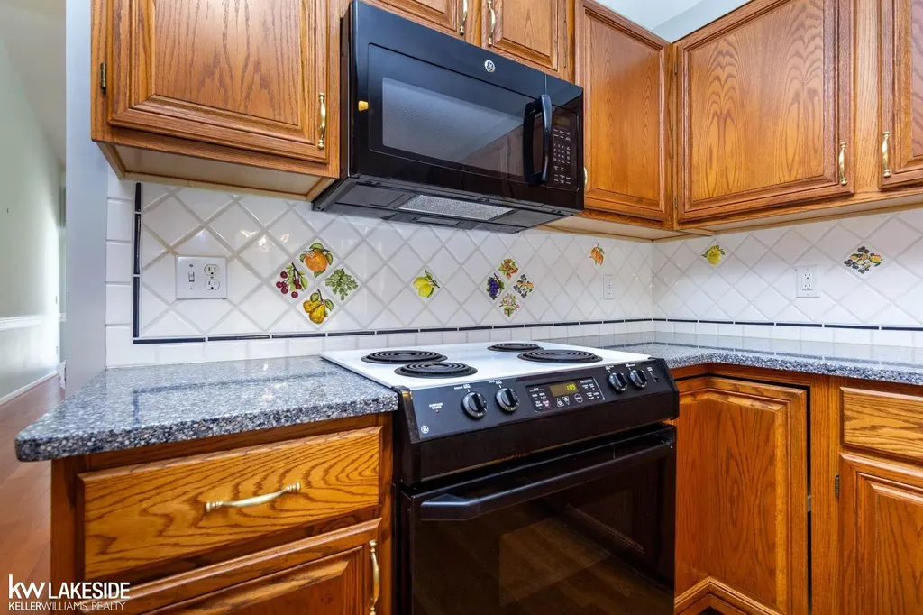 16907 Driftwood Drive Macomb Township MI 48042