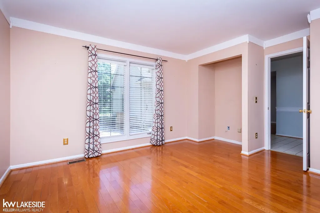 16907 Driftwood Drive Macomb Township MI 48042