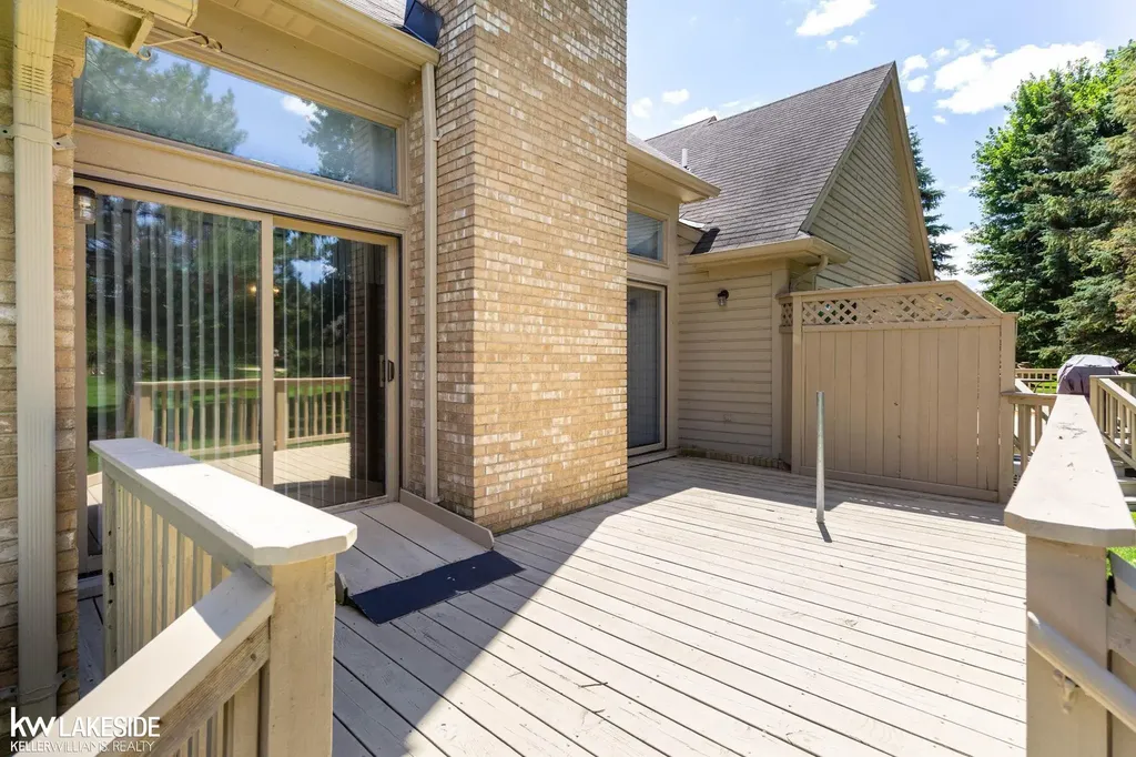 16907 Driftwood Drive Macomb Township MI 48042