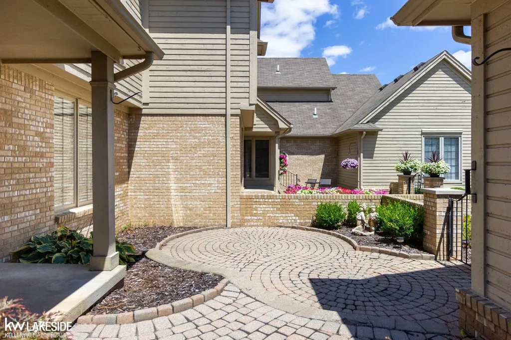 16907 Driftwood Drive Macomb Township MI 48042