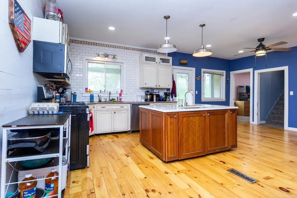12923 Imlay City Road Emmett Township MI 48022