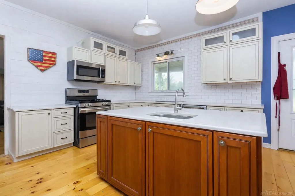 12923 Imlay City Road Emmett Township MI 48022