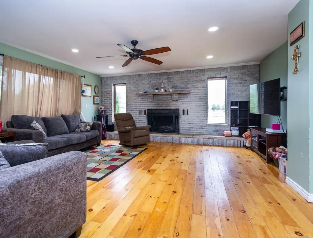 12923 Imlay City Road Emmett Township MI 48022