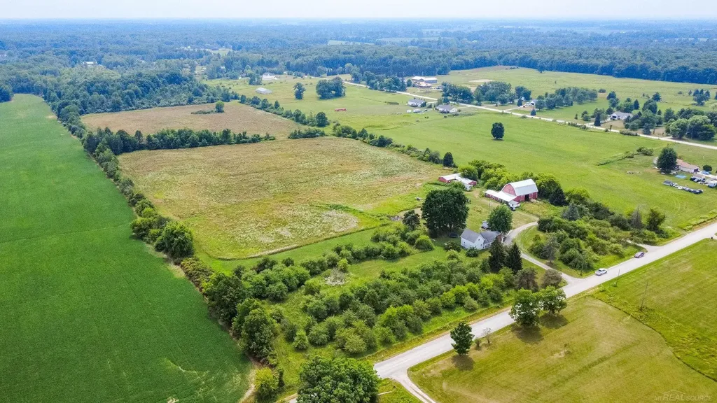 12923 Imlay City Road Emmett Township MI 48022