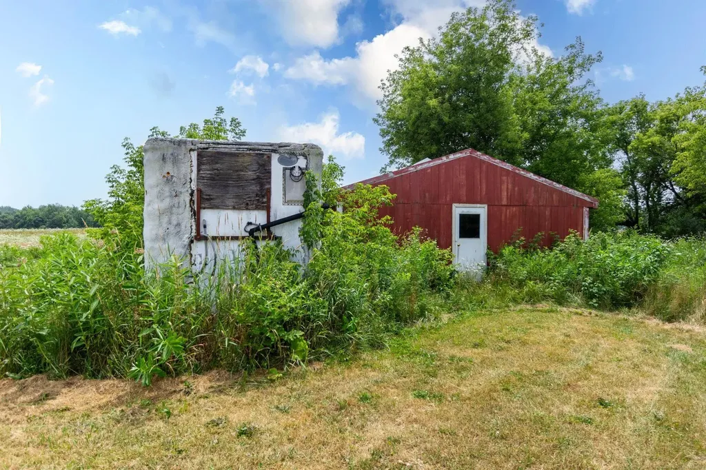 12923 Imlay City Road Emmett Township MI 48022