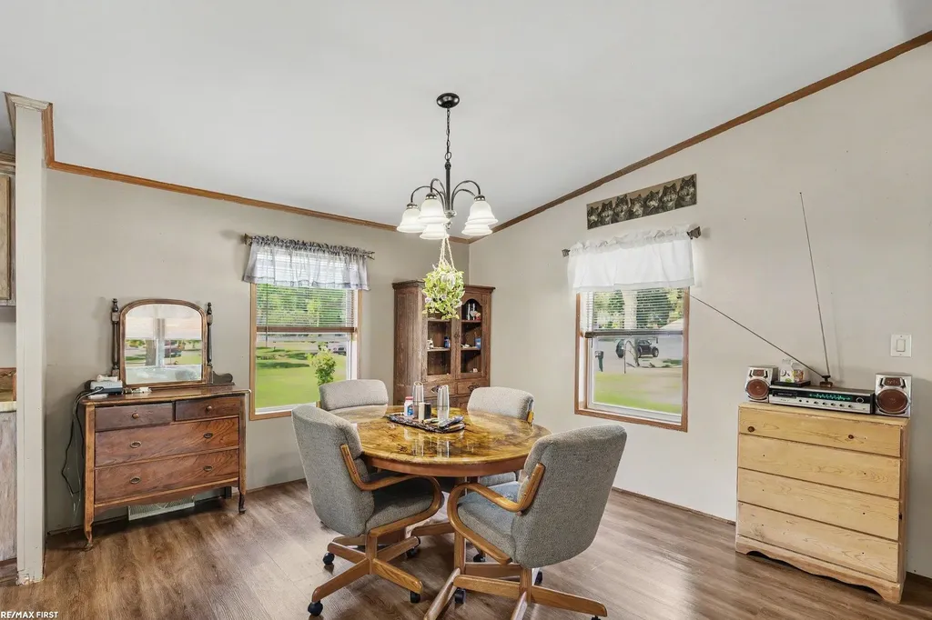 9642 Meadowbrook Street Clay Township MI 48001