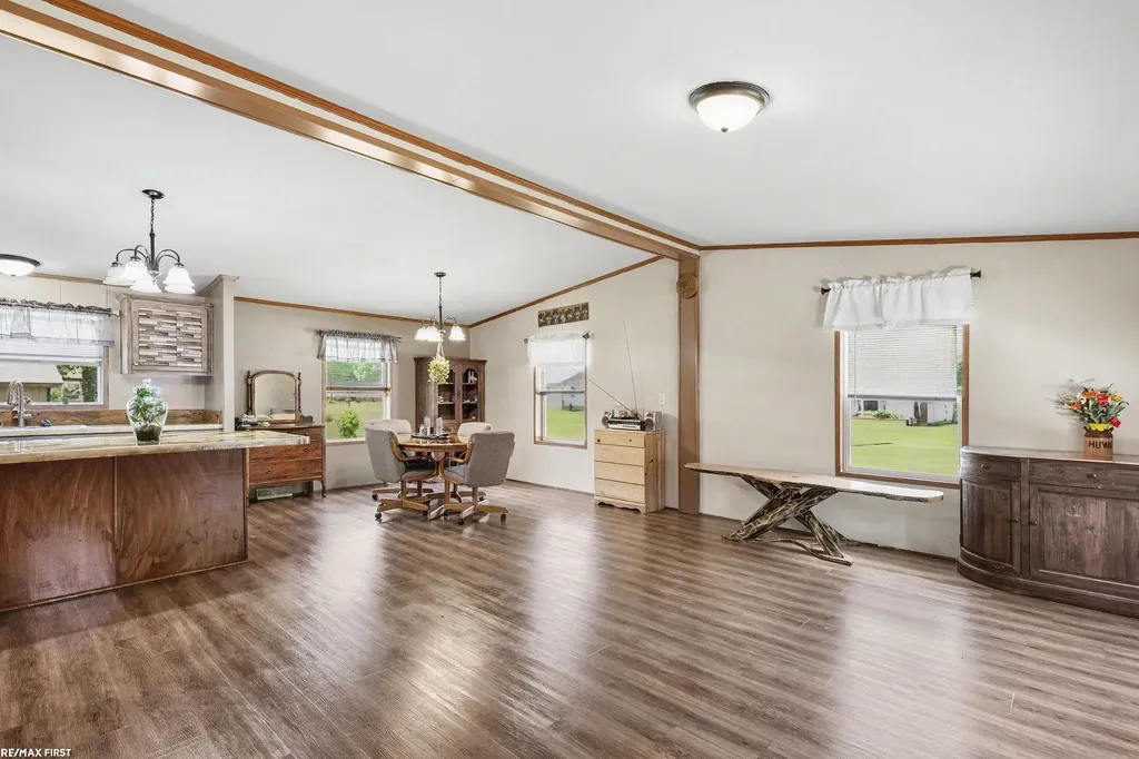 9642 Meadowbrook Street Clay Township MI 48001