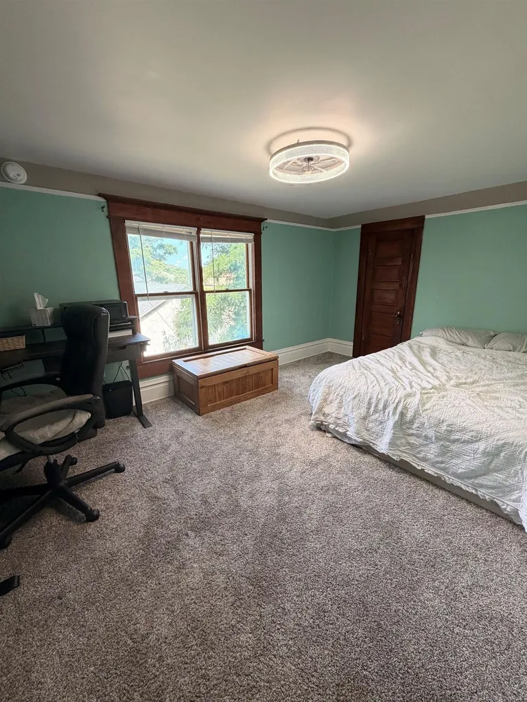 302 High Street Williamston City MI 48895