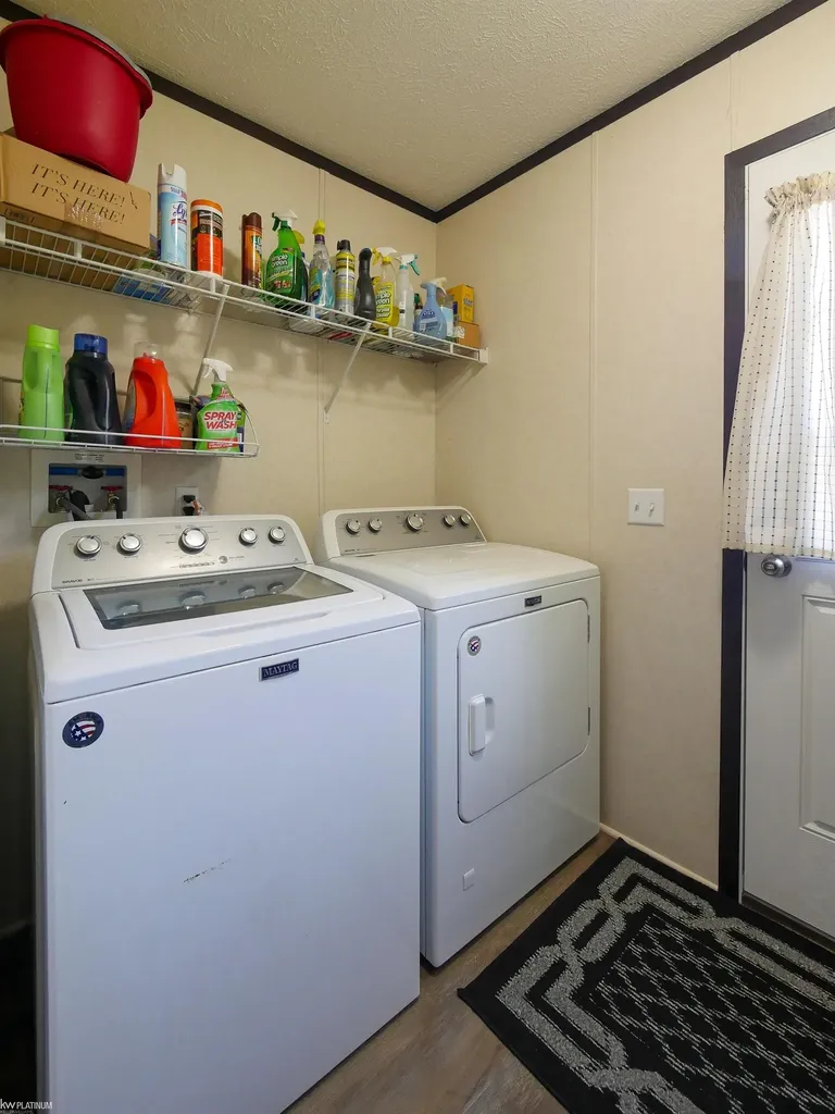 578 Twin Lake Drive Kimball Township MI 48074