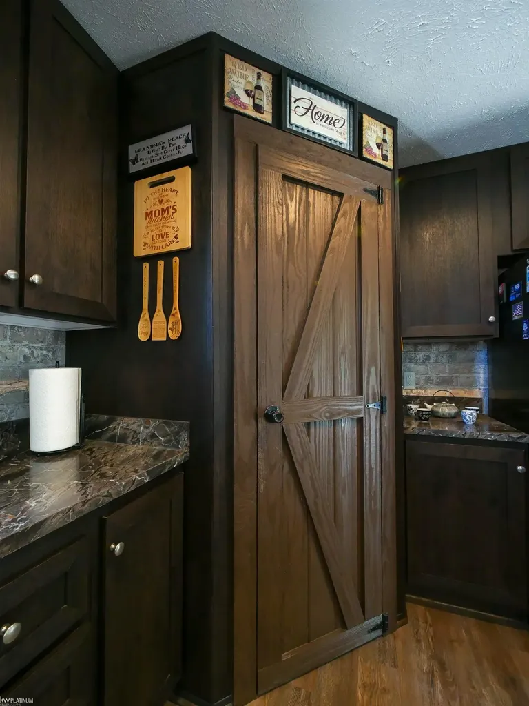 578 Twin Lake Drive Kimball Township MI 48074