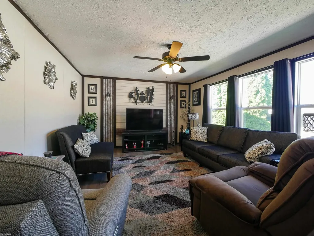 578 Twin Lake Drive Kimball Township MI 48074