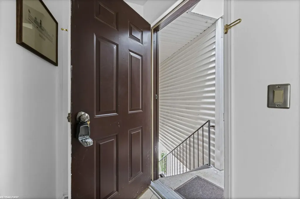 25340 Quarter Deck Street Harrison Charter Township MI 48045