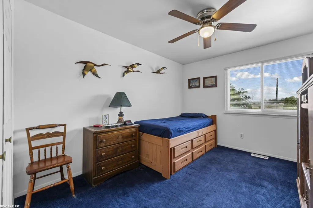 25340 Quarter Deck Street Harrison Charter Township MI 48045