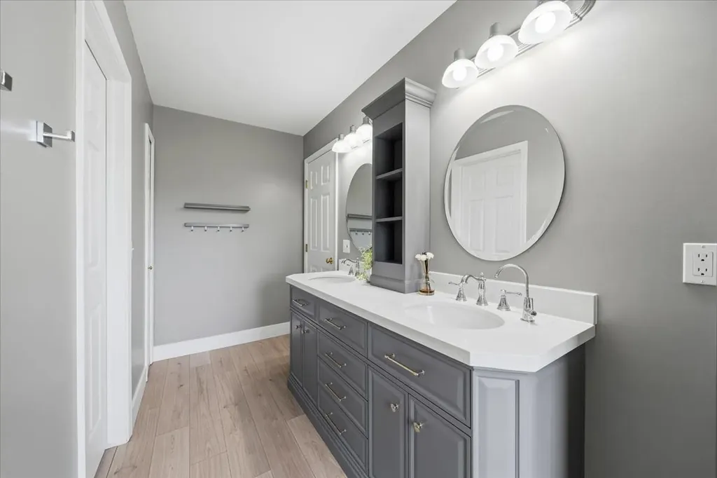 6553 Lindsey Road China Township MI 48054