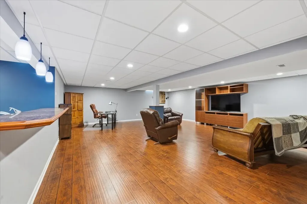 6553 Lindsey Road China Township MI 48054